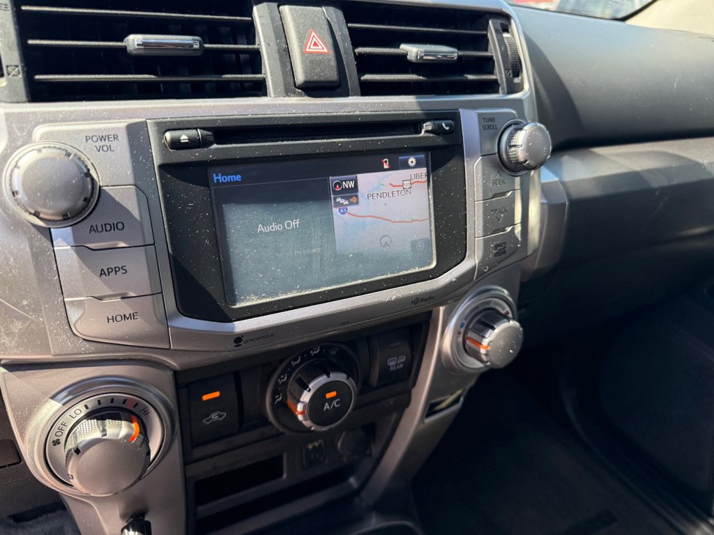 Used 2014 Toyota 4Runner SR5 Premium image 11