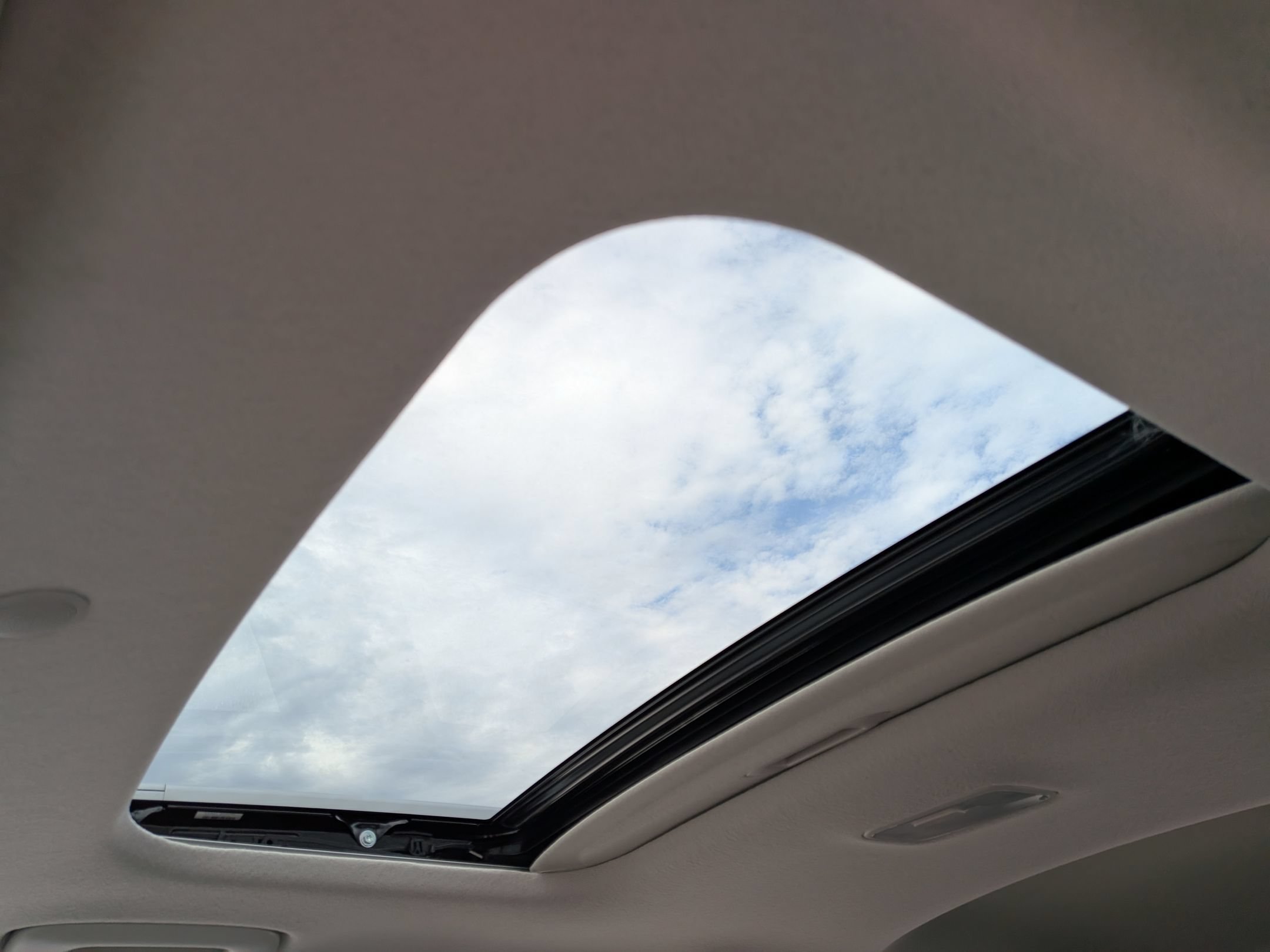 New 2026 Hyundai Venue SEL FWD image 18