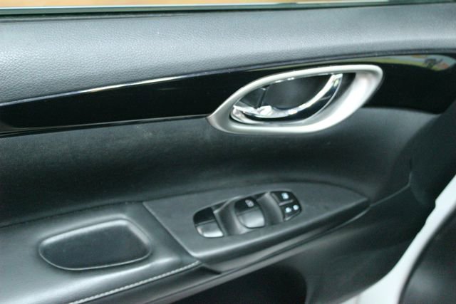 Used 2018 Nissan Sentra SV image 12