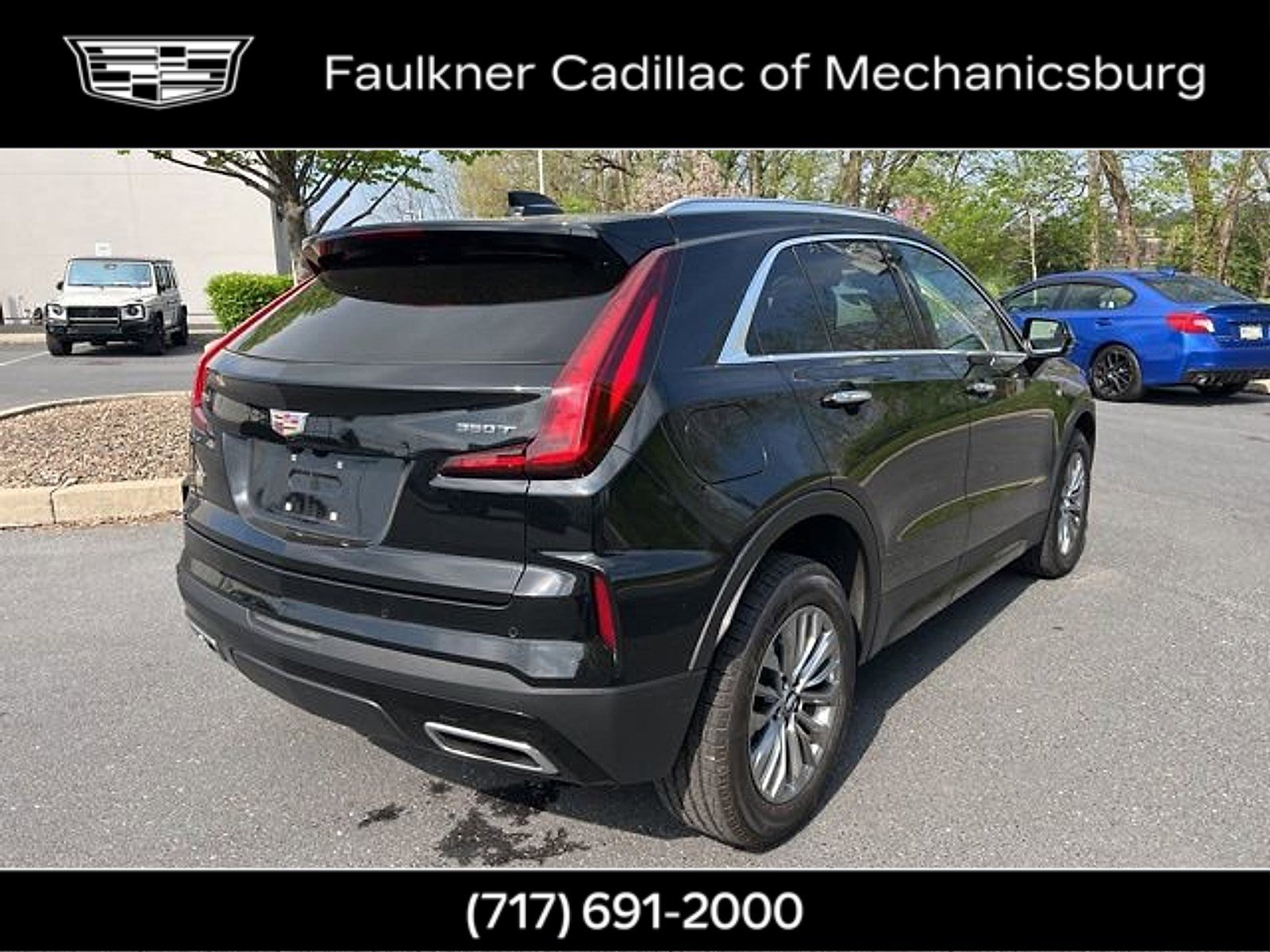 Used 2025 Cadillac XT4 Premium Luxury image 31