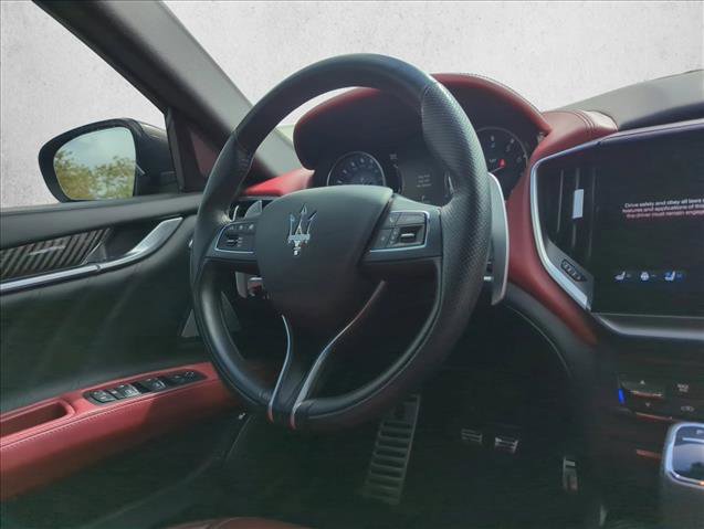 Used 2022 Maserati Ghibli Trofeo image 28