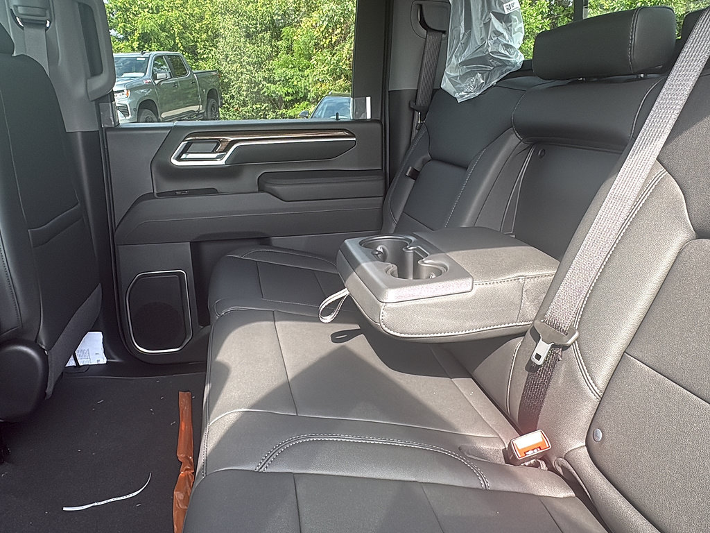 New 2026 Chevrolet Silverado 3500 LT w/ Leather Package AWD/4WD image 11