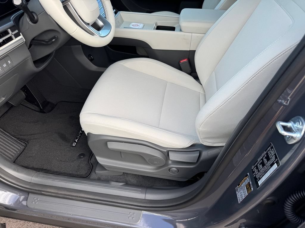 New 2026 Hyundai Santa Fe SE FWD image 8