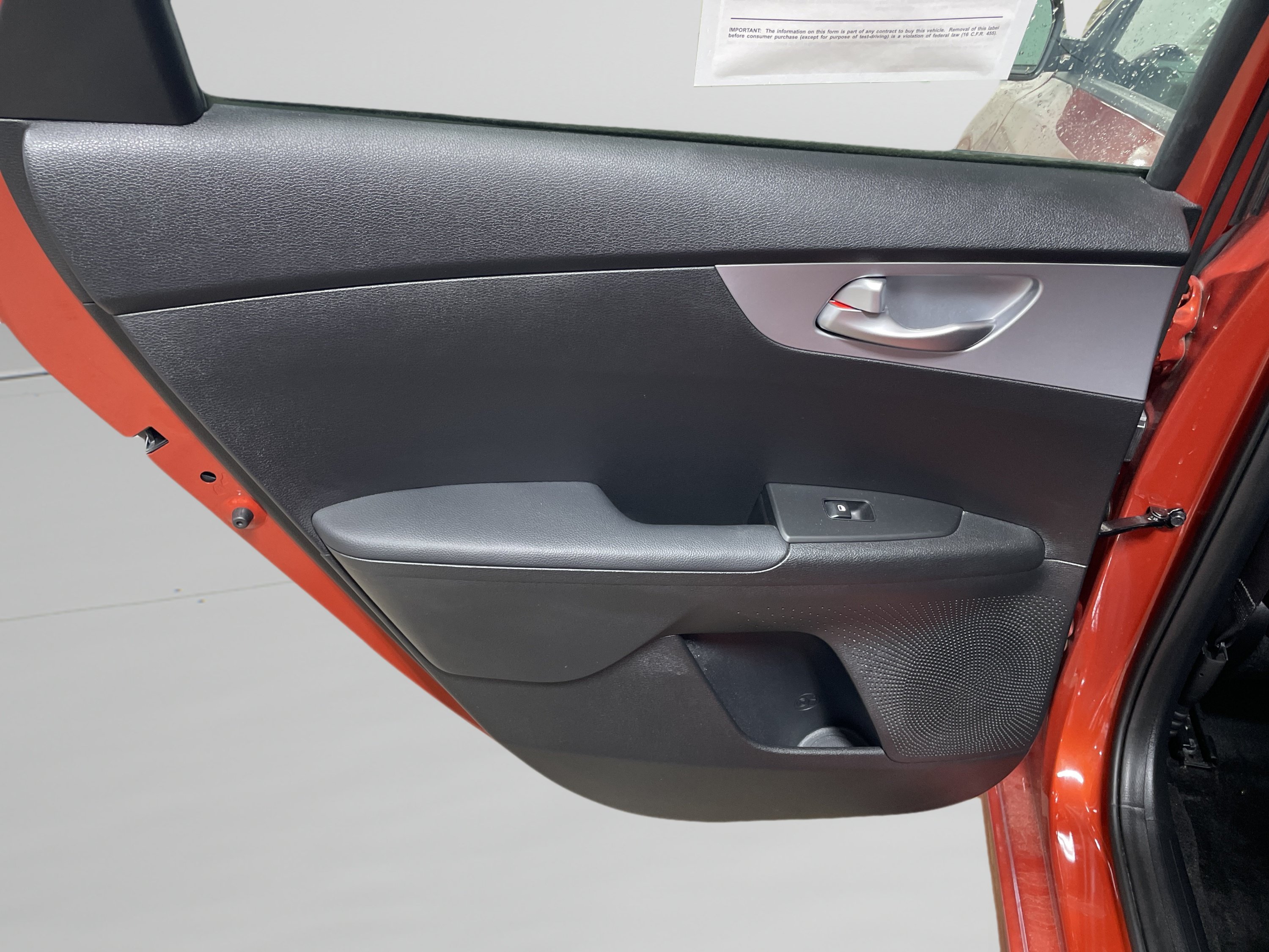 Used 2023 Kia Forte LXS w/ LXS Technology Package FWD image 9