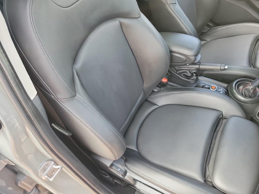 Used 2019 MINI Cooper S w/ Signature Upholstery Package FWD image 21