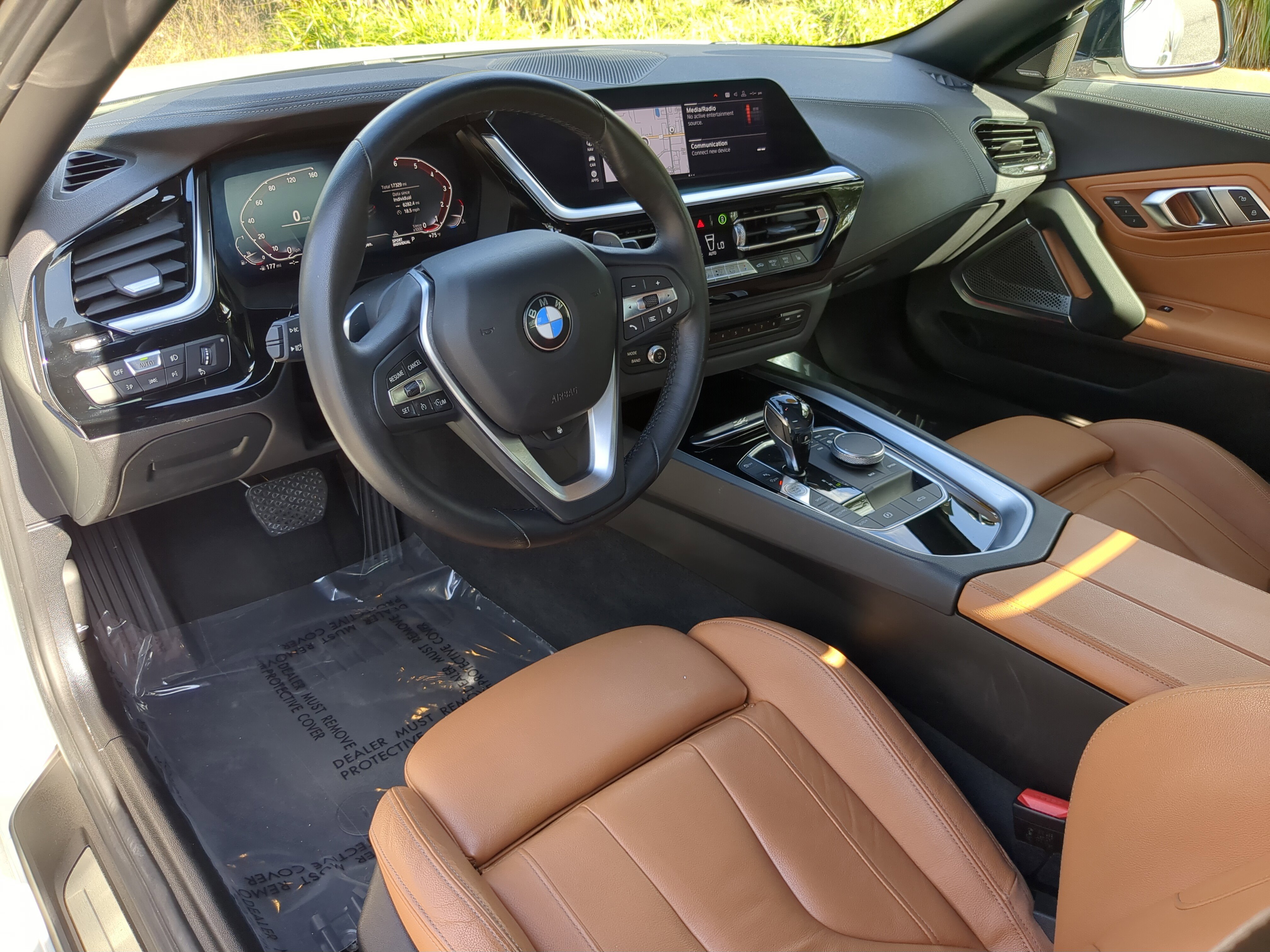 Used 2019 BMW Z4 sDrive30i w/ Executive Package image 16