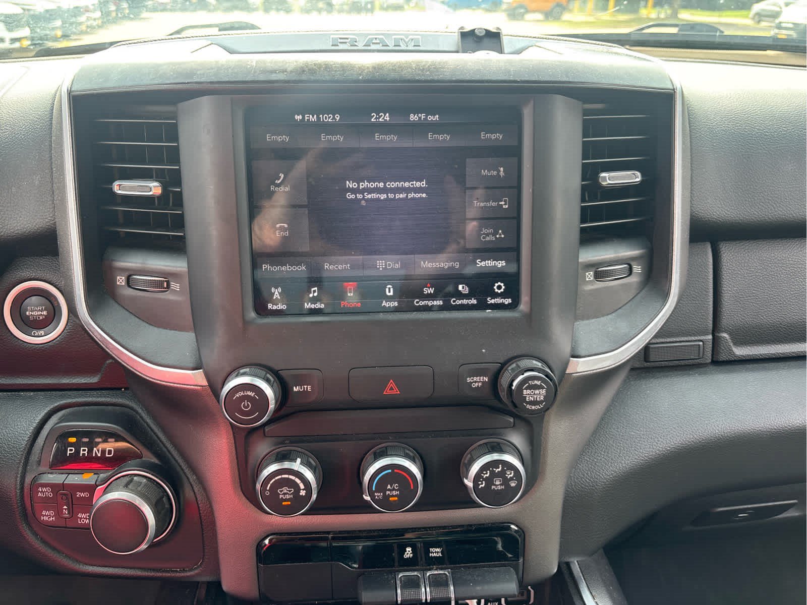 Used 2019 RAM 1500 Big Horn AWD/4WD image 9