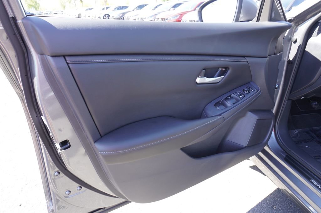 Certified 2025 Nissan Sentra SV image 14