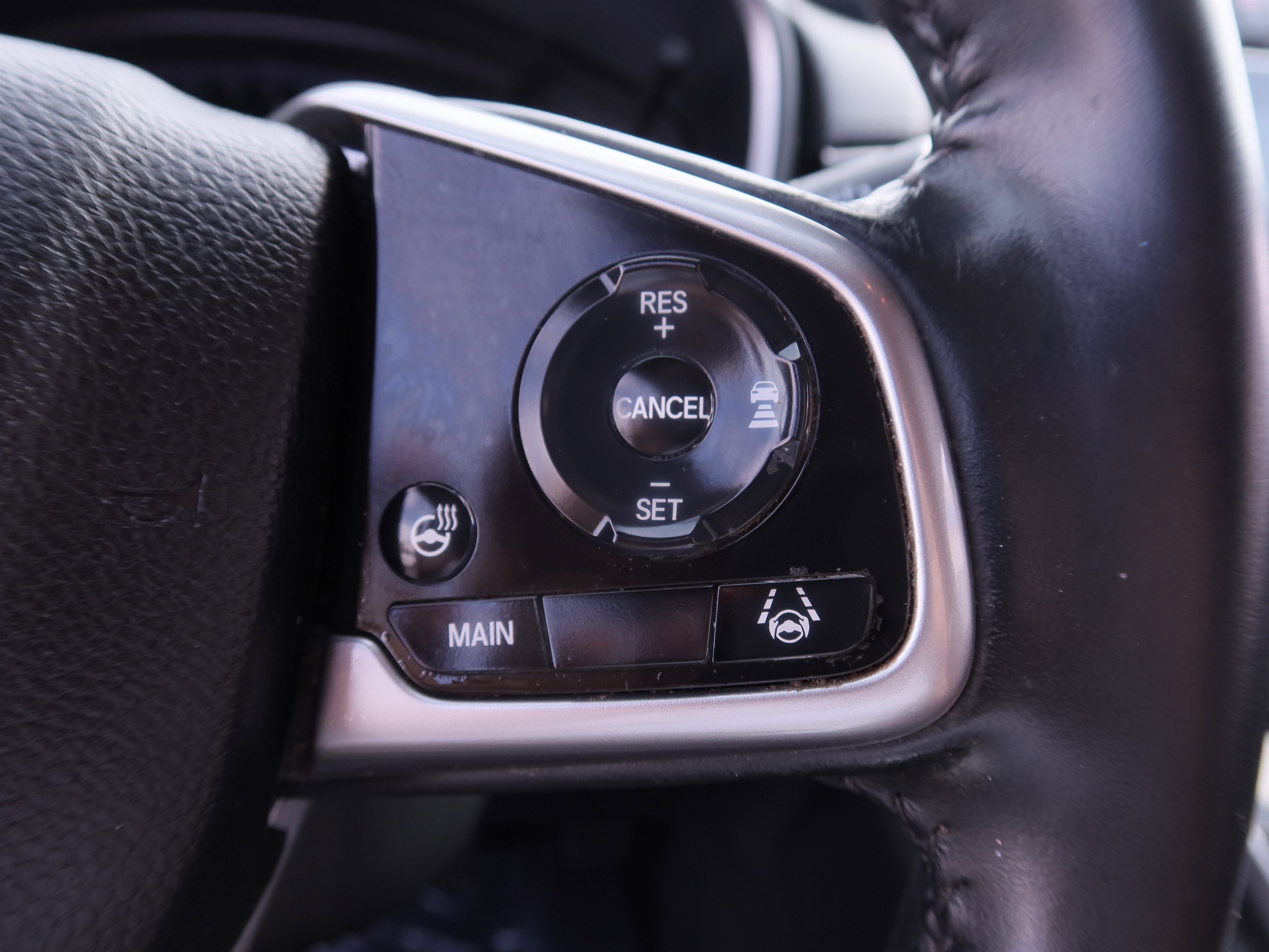 Used 2020 Honda CR-V Touring image 25