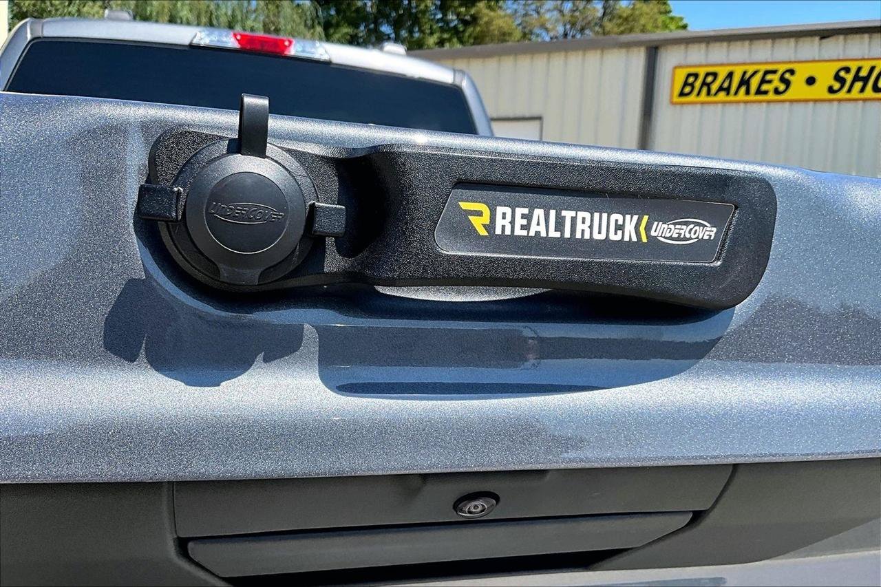 Used 2025 Ford F150 XL AWD/4WD image 23