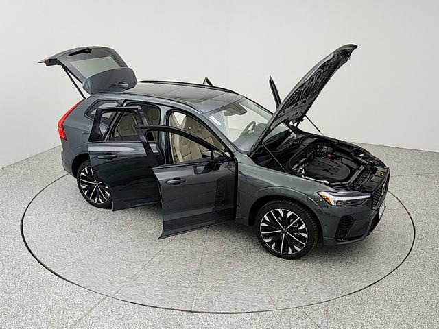 New 2026 Volvo XC60 B5 Ultra w/ Climate Package AWD/4WD image 42