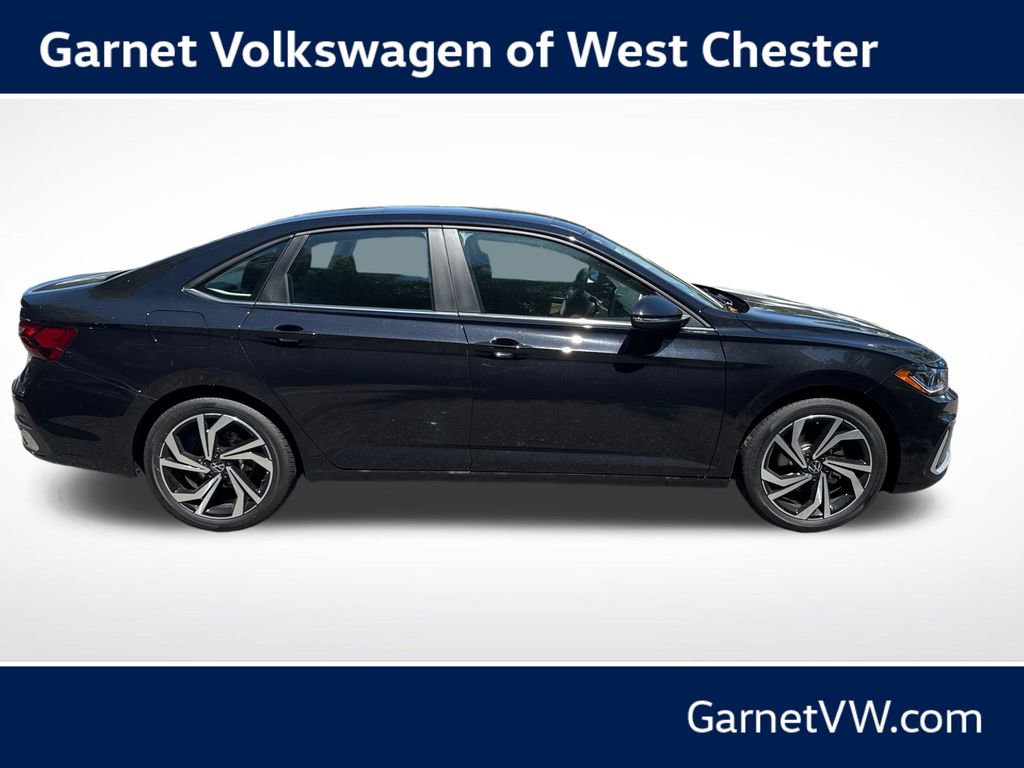 New 2026 Volkswagen Jetta SEL FWD image 6
