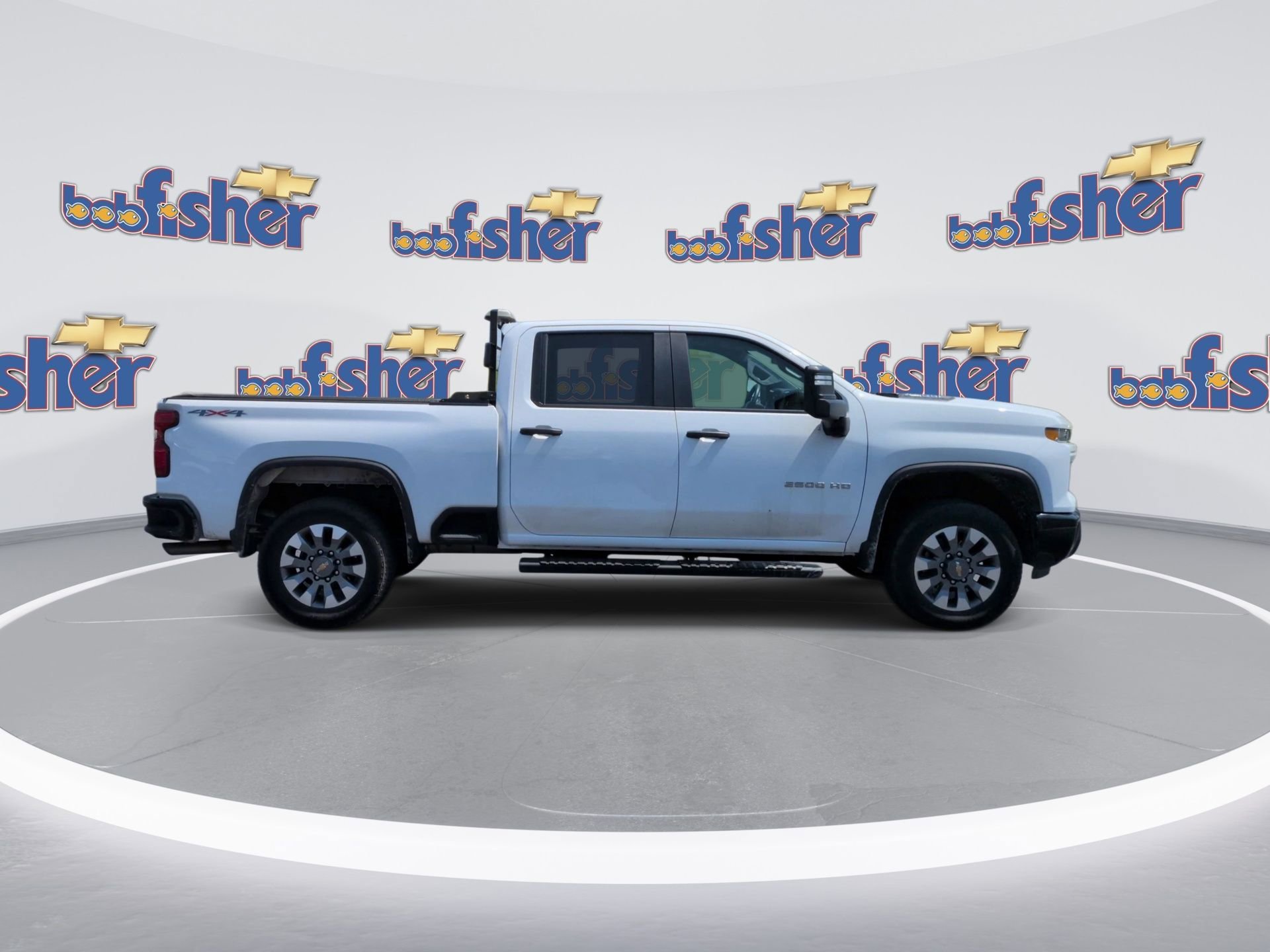 Used 2024 Chevrolet Silverado 2500 Custom w/ Custom Convenience Package AWD/4WD image 9