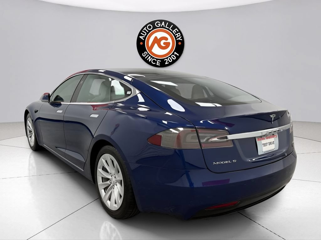 Used 2017 Tesla Model S 75D AWD/4WD image 5