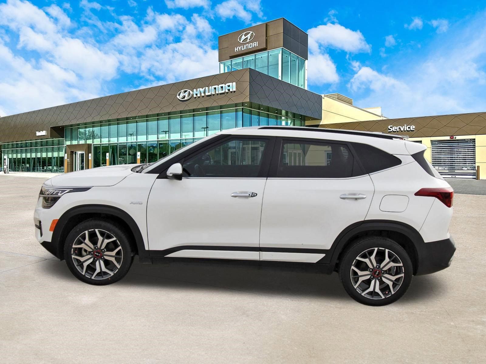 Used 2023 Kia Seltos SX AWD/4WD image 9