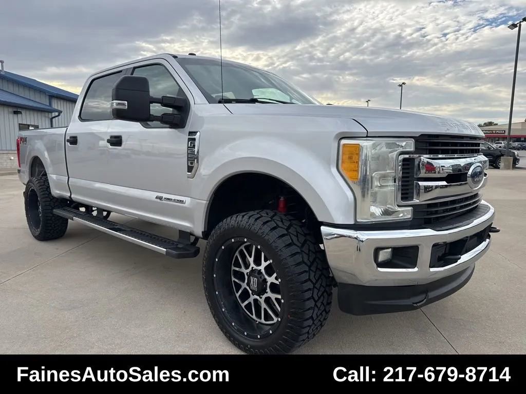 Used 2017 Ford F250 XLT w/ XLT Value Package image 32