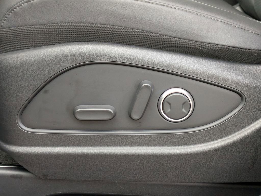 Certified 2026 Hyundai Palisade SEL image 16