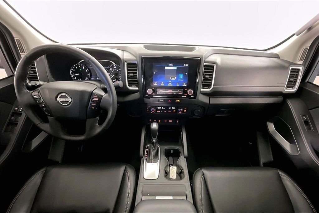 Used 2024 Nissan Frontier SL w/ Technology Package image 21