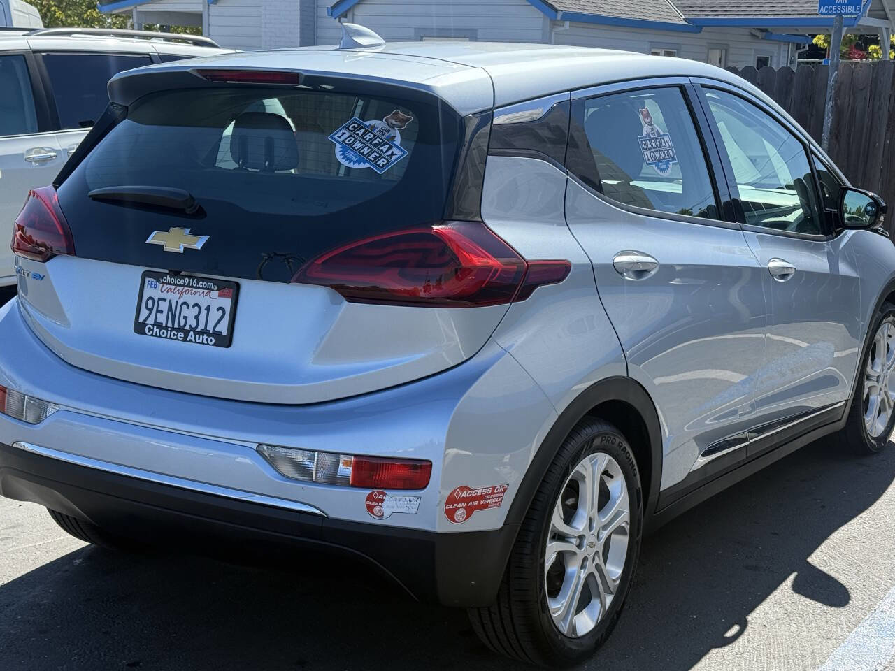 Used 2017 Chevrolet Bolt LT image 6