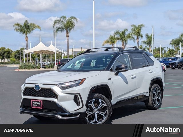 Used 2024 Toyota RAV4 XSE w/ Weather Package image 1