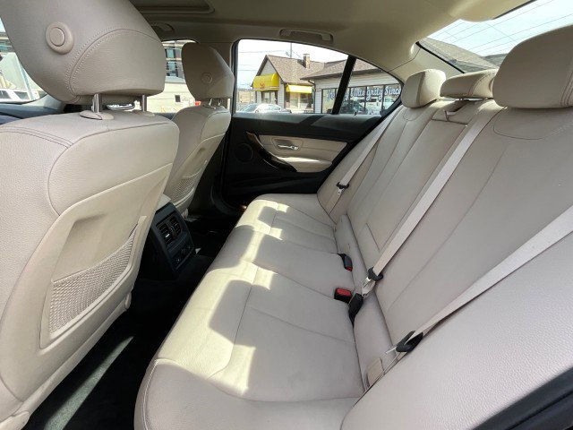 Used 2015 BMW 328i xDrive Sedan image 29