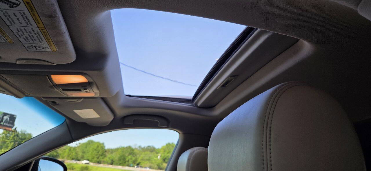 Used 2011 INFINITI FX50 AWD w/ Sport Pkg image 13