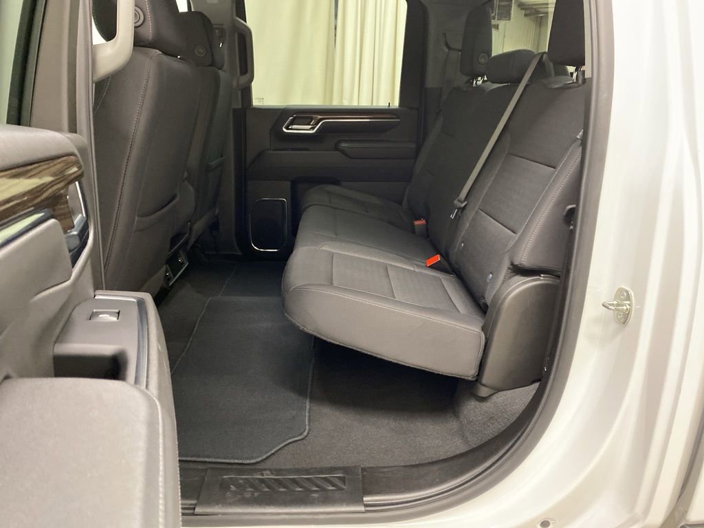 Used 2024 Chevrolet Silverado 2500 LT image 16