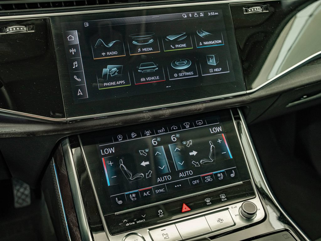 Used 2019 Audi Q8 Prestige AWD/4WD image 25