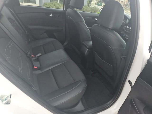 Used 2024 Kia Forte GT-Line w/ GT-Line Premium Package image 28