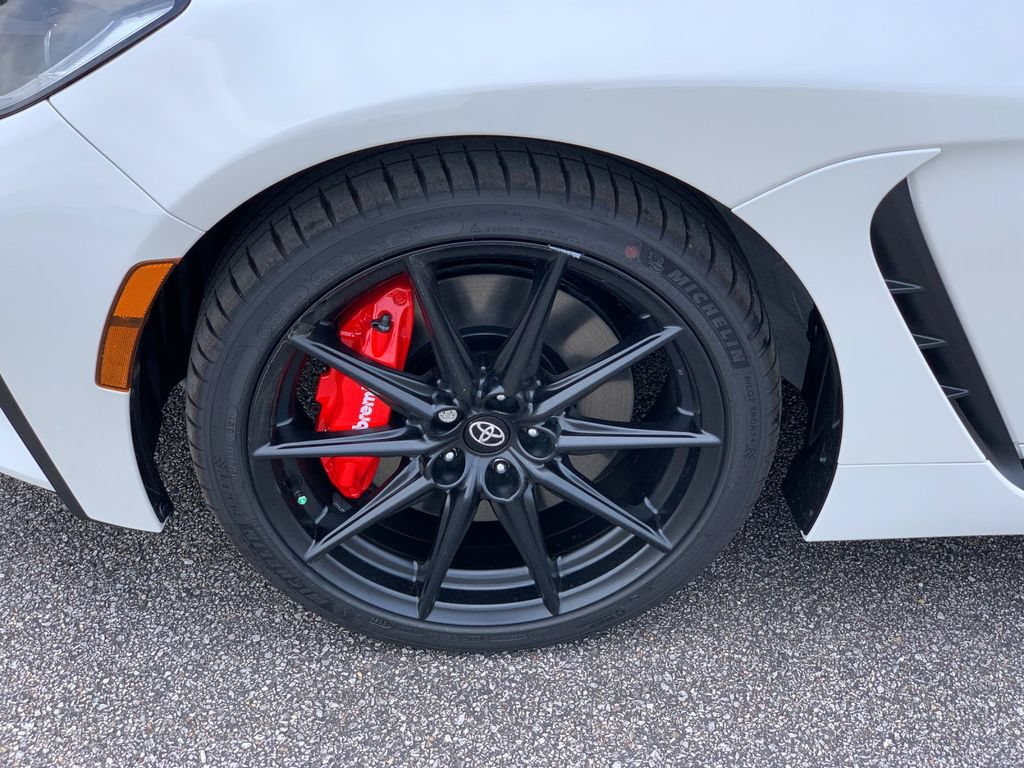 New 2026 Toyota GR86 Premium RWD image 29