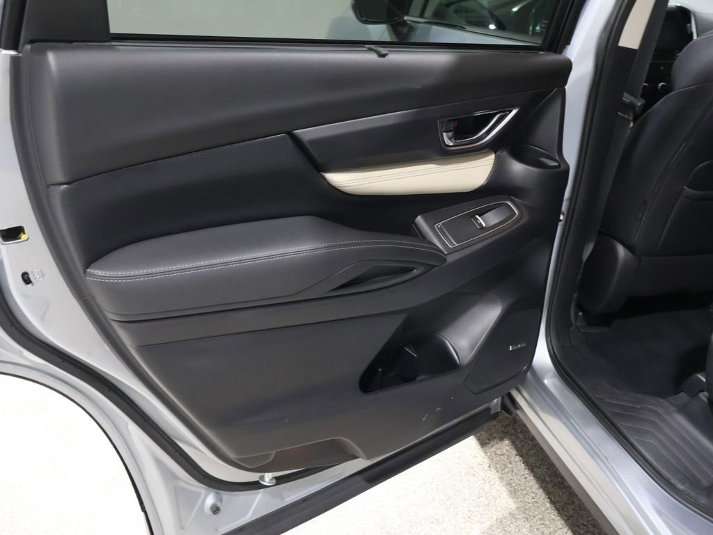 Used 2021 Subaru Ascent Limited w/ Technology Package image 20