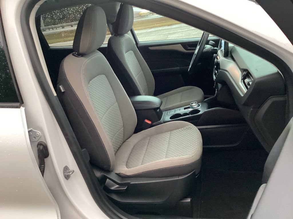 Used 2022 Ford Escape SE w/ Convenience Package image 29