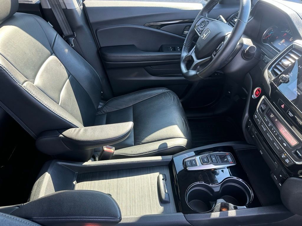 Used 2021 Honda Pilot Touring image 17