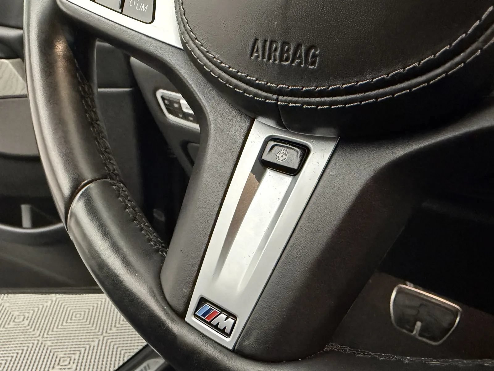 Used 2021 BMW X5 M50i w/ Executive Package AWD/4WD image 13