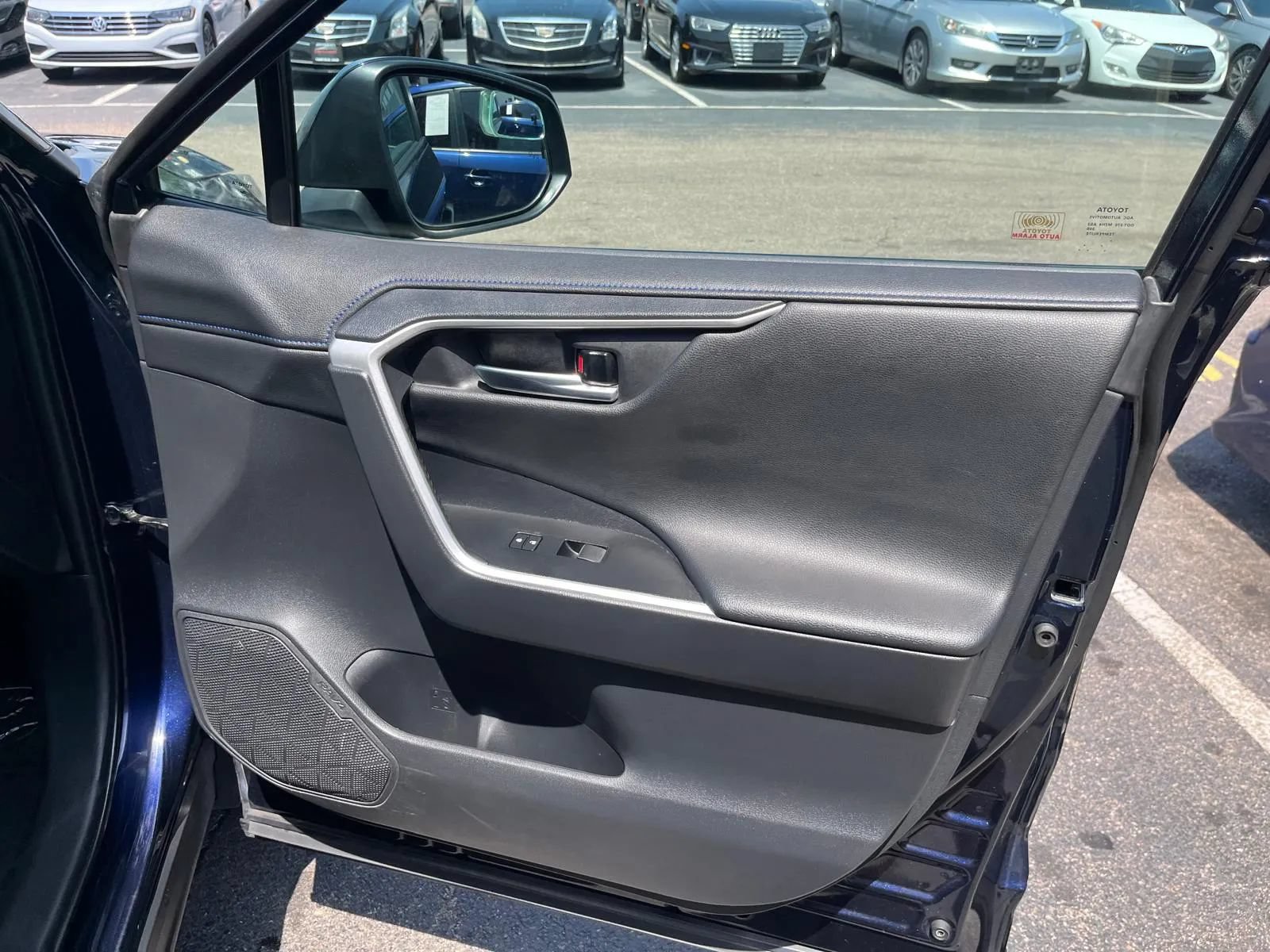 Used 2021 Toyota RAV4 XSE AWD/4WD image 43