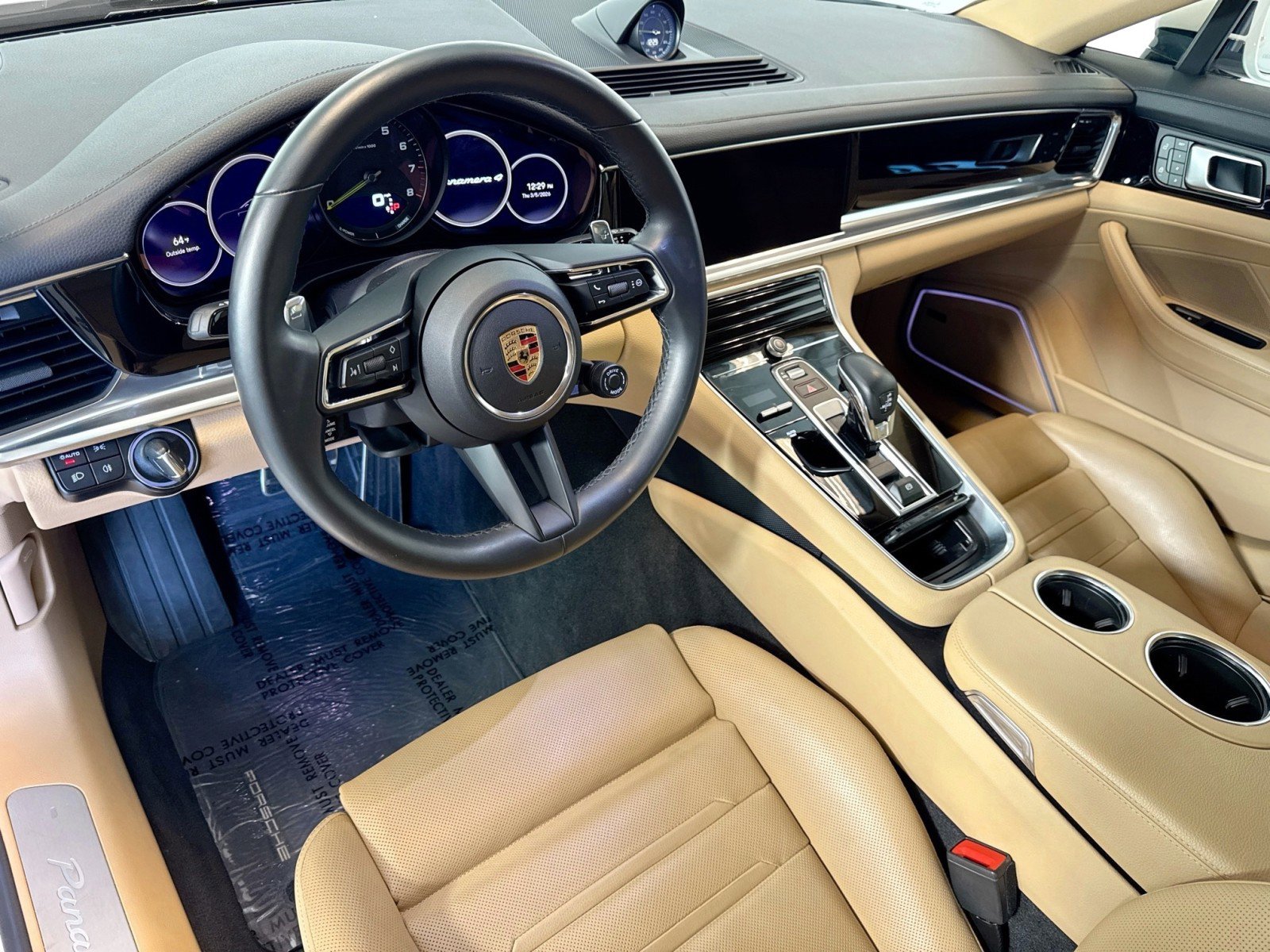 Used 2023 Porsche Panamera 4 w/ Premium Package image 4