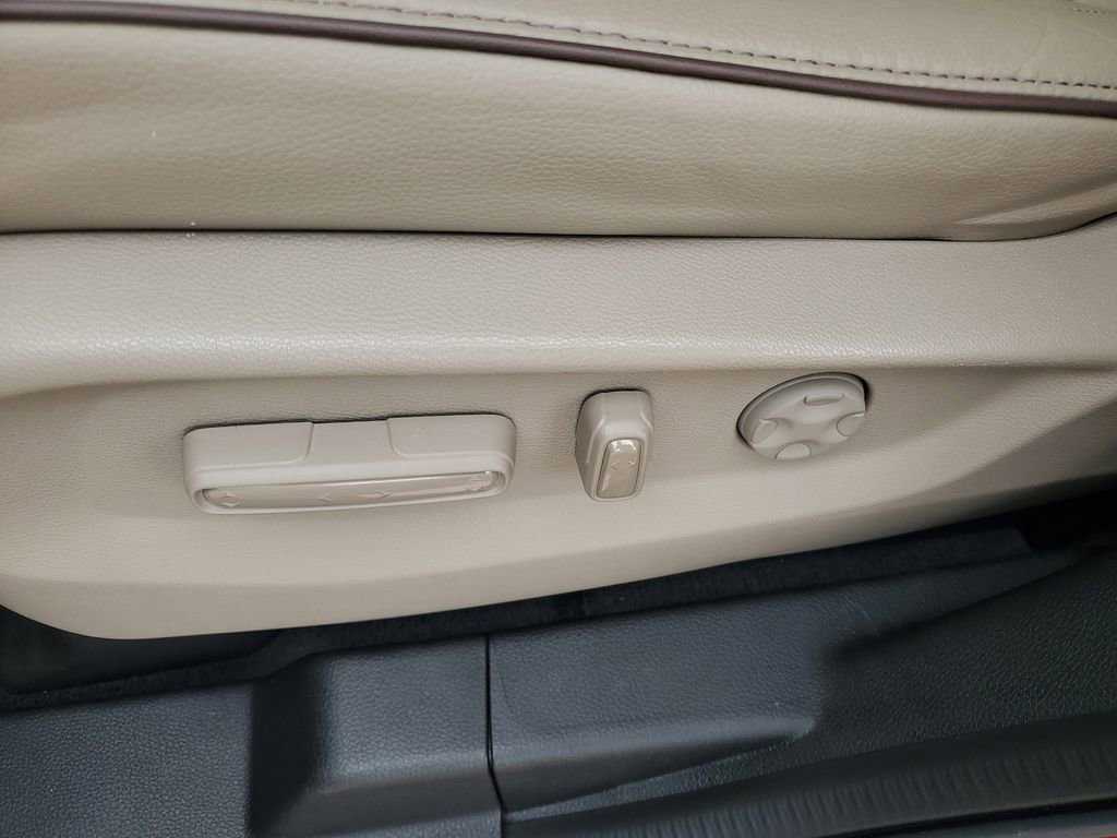 Used 2023 Honda Odyssey Elite image 7