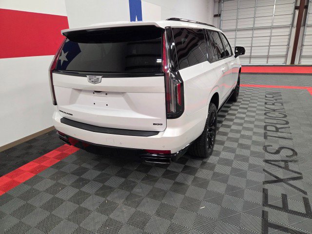 Used 2023 Cadillac Escalade ESV Sport Platinum w/ LPO, ONYX Package image 21