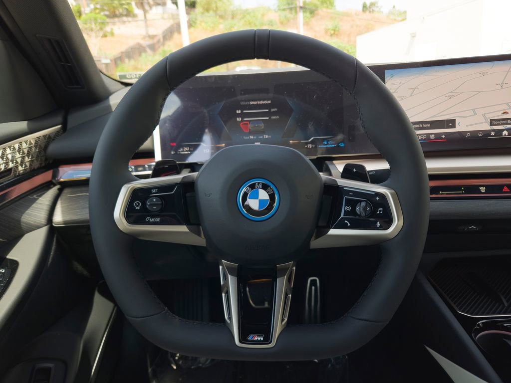 New 2026 BMW 550e xDrive image 14