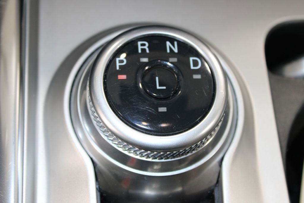 Used 2023 Ford Explorer Limited image 54