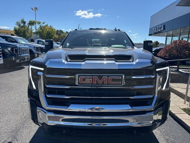 New 2026 GMC Sierra 2500 SLE image 2