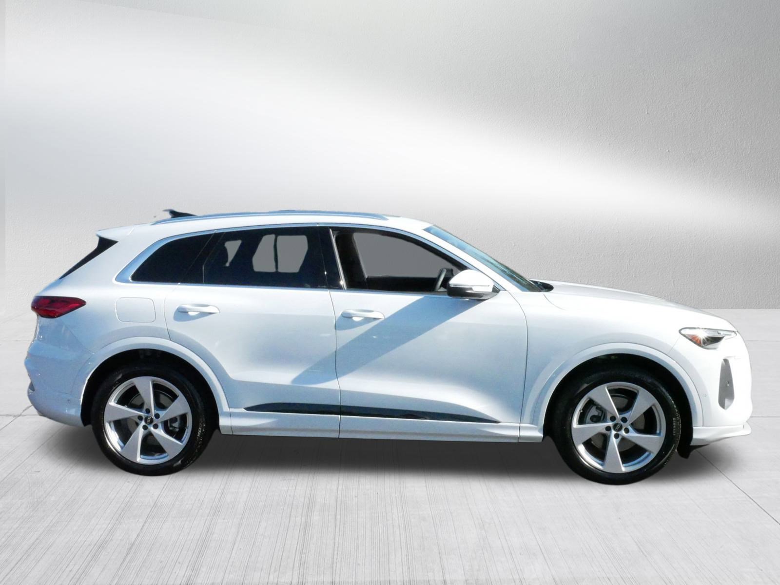 Used 2025 Audi Q5 Prestige image 8