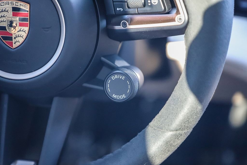 Used 2023 Porsche Taycan GTS image 22