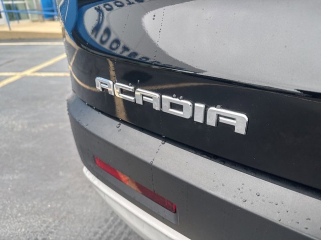 Used 2018 GMC Acadia SLE w/ LPO, Floor Liner Package image 15