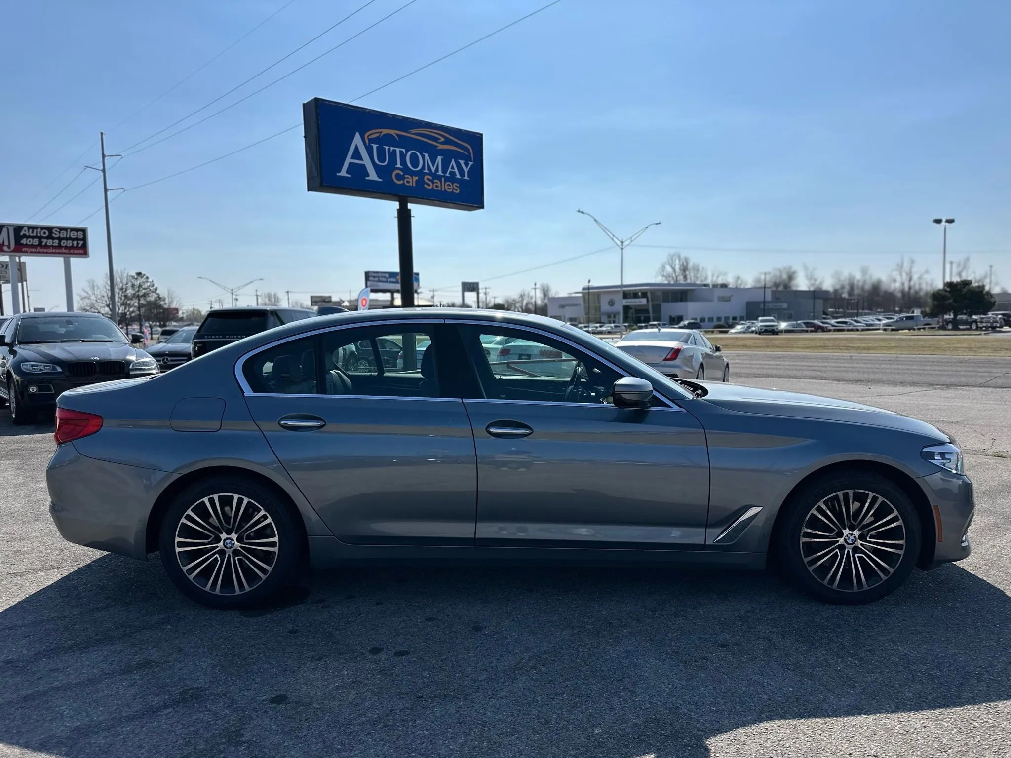 Used 2018 BMW 530i xDrive AWD/4WD image 5
