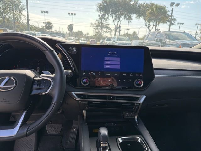 Used 2024 Lexus RX 350 image 11