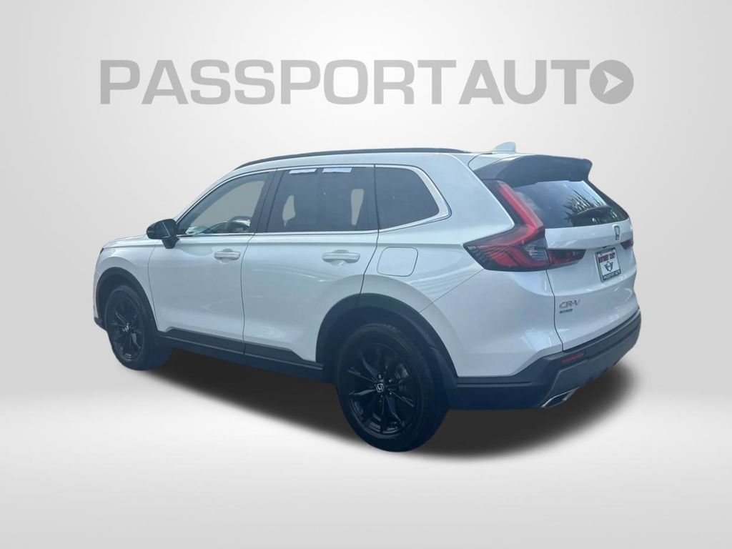 Used 2025 Honda CR-V Sport image 8