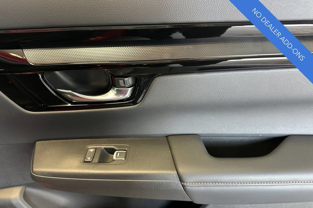 Used 2025 Honda CR-V Sport Touring image 19