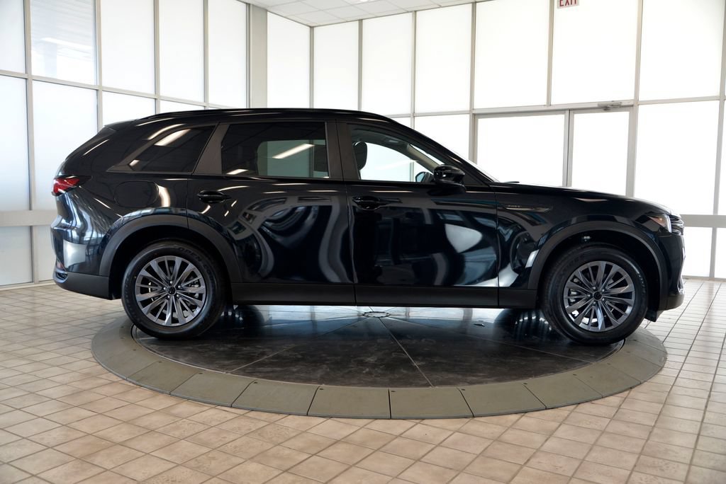 Certified 2026 MAZDA CX-70 SC AWD/4WD image 9