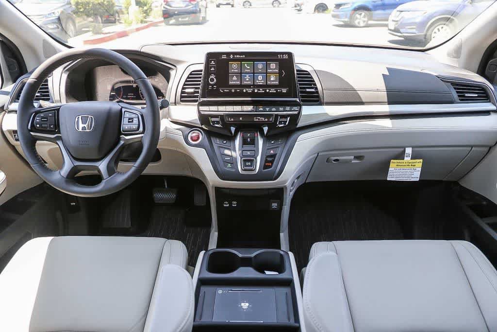 Certified 2026 Honda Odyssey EX-L image 14